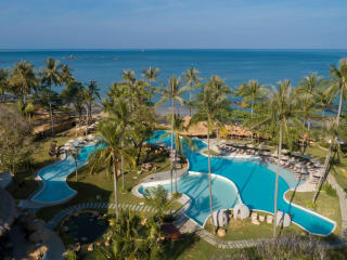 Eden Beach Resort &amp; Spa, A Lopesan Collection Hotel