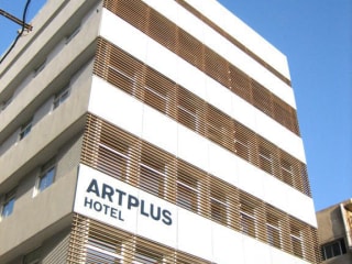 Art Plus Hotel