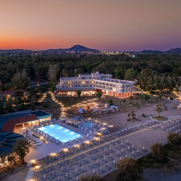 phoenix beach hotel zante thomas cook