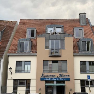 Hotels Waren Mit Bar Die Besten Waren Hotels Bei Holidaycheck