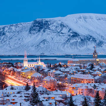 Island im Winter: 10 Tage Roadtrip durch das Land aus Feuer und Eis