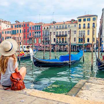 Die Highlights der italienischen Adriaküste: Drei Tagesausflüge mit dem Mietwagen