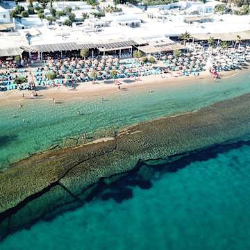 Mykonos abseits der Massen: Die schönsten Tagestrips mit dem Mietwagen