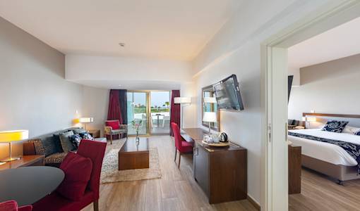 Crystal Springs Beach Hotel
