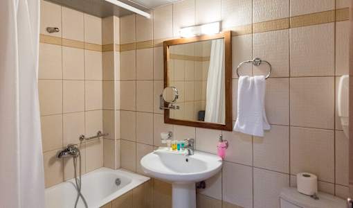 Akroyali Hotel & Villas