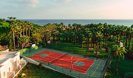 Royal Atlantis Beach Hotel