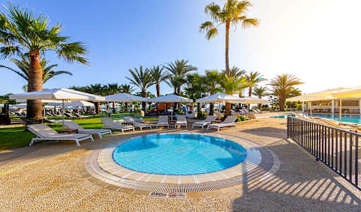 Crystal Springs Beach Hotel