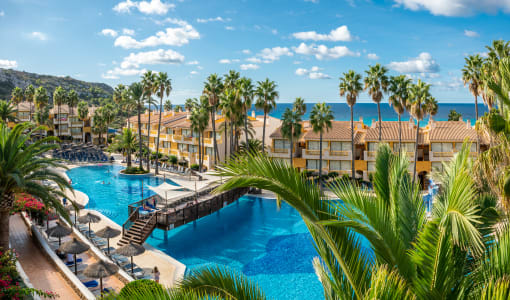 Royal Son Bou Family Club