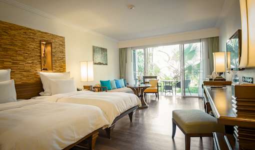 ROBINSON KHAO LAK