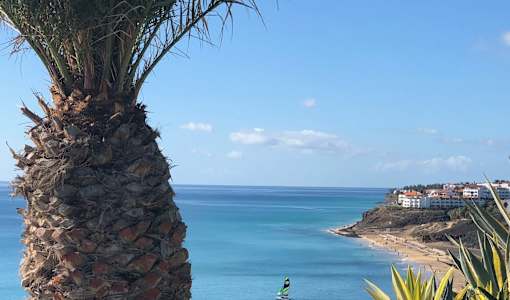 ROBINSON ESQUINZO PLAYA