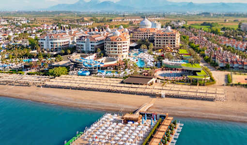 Kirman Belazur Resort & Spa