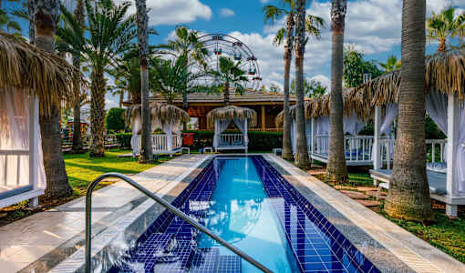 Delphin Deluxe Resort