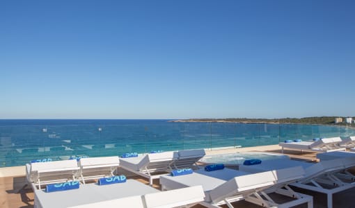 Sabina Hotel & Suites