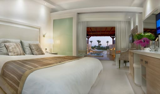 Asterias Beach