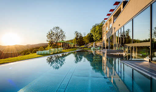 Hüttenhof - Wellnesshotel & Luxus-Bergchalets