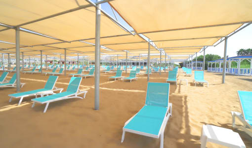 Dream World Palace Hotel
