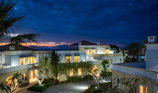 Neptune Luxury Resort