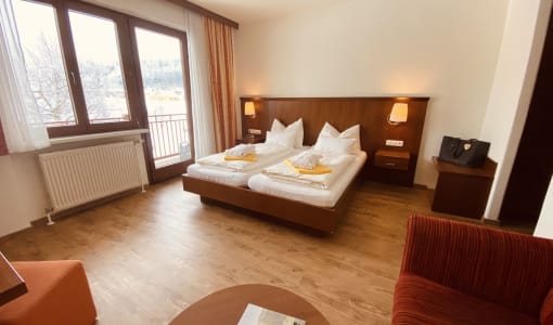 Hotel Rockenschaub AUSZEIT 1000m über dem Alltag!