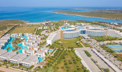 Aquasis De Luxe Resort & Spa