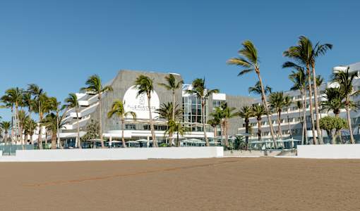 Plus Fariones Suite Hotel