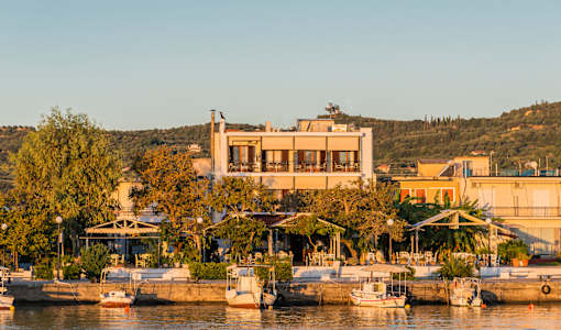 Akroyali Hotel & Villas