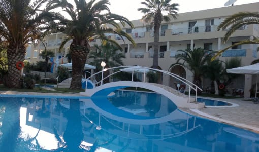 Hotel Three Stars Village