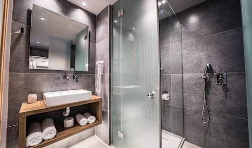 Harmony Crest Resort & Spa