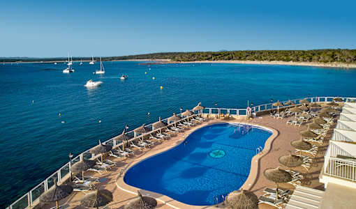 Universal Hotel Marques