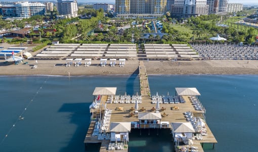 Royal Holiday Palace