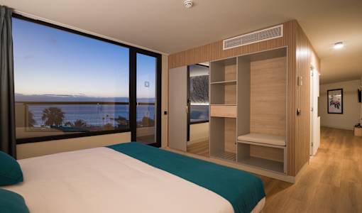 001 HIGOS BEACH