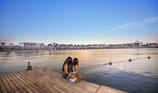 SUNRISE Garden Beach Resort