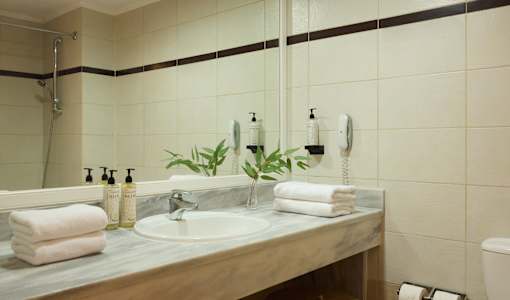 alltoura Club Hotel Kiotari Miraluna