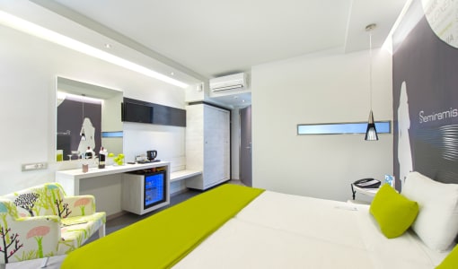 Semiramis City Hotel