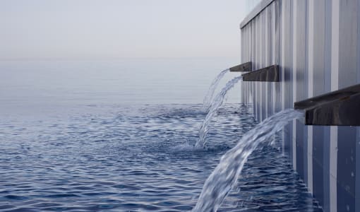 I Resort Beach Hotel & Spa