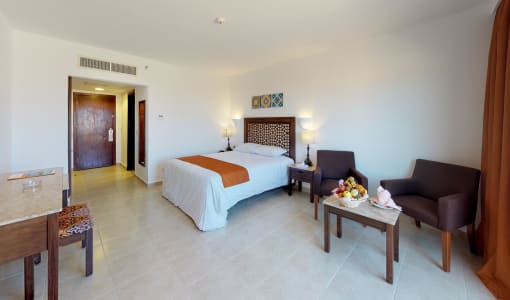 Wadi Lahmy Azur Resort