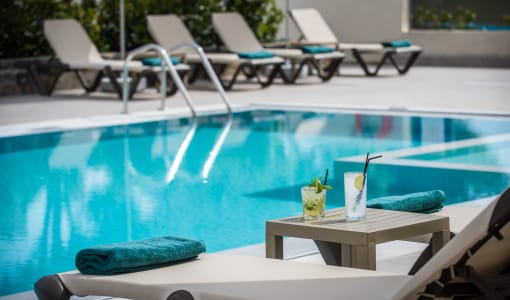 Petousis Hotel & Suites