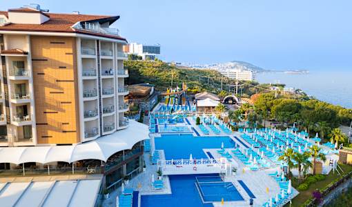 Ramada Resort Kusadasi & Golf