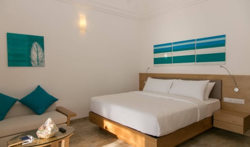 Summer Island Maldives