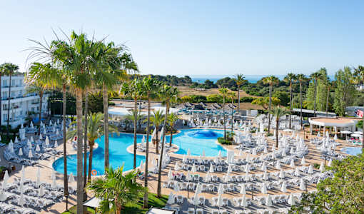 Protur Vista Badia Aparthotel