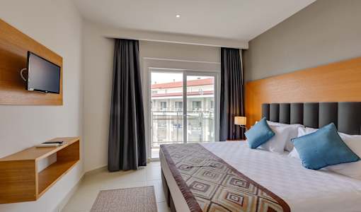 Ramada Hotel & Suites by Wyndham Kusadasi