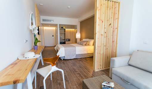 White Dreams Resort & Anex