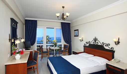 Club Cactus Paradise