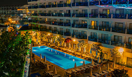 Dream World Hill Hotel