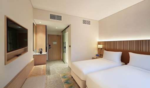 Arabian Park Dubai, an Edge by Rotana Hotel