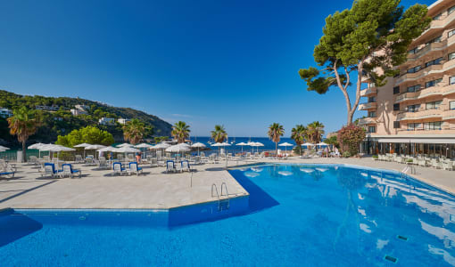 Grupotel Playa Camp de Mar