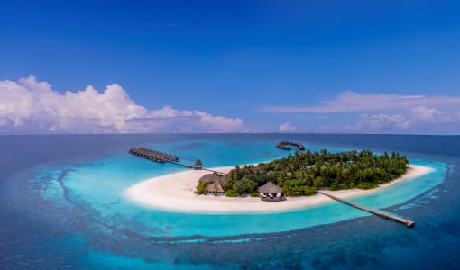 Angaga Island Resort