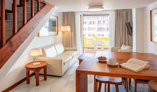 Parque Santiago III Official