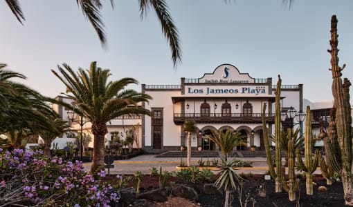 Seaside Hotel Los Jameos