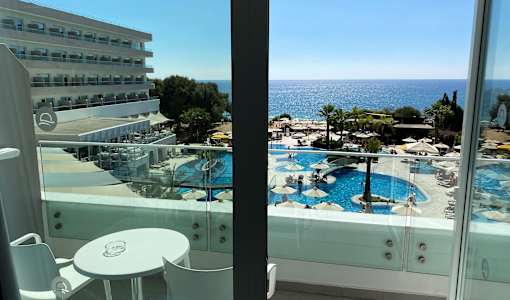 Melissi Beach Hotel & Spa