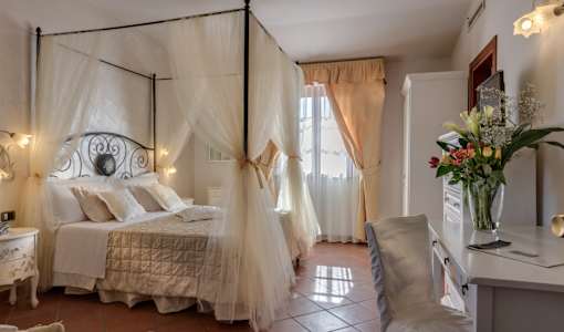 Hotel Casolare le Terre Rosse